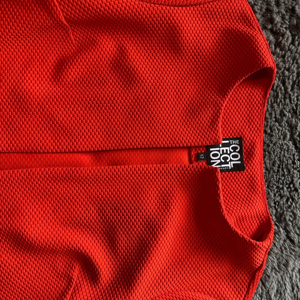 Red blazer - Picture 5 of 7